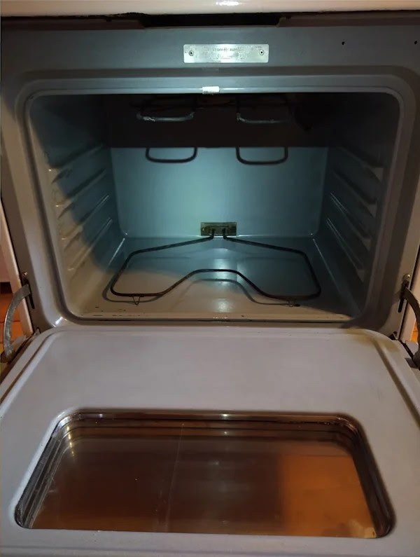 After: spotless oven interior